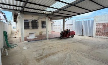 MILINA: ESQUINERA A 1 DE LA AVE PRINCIPAL