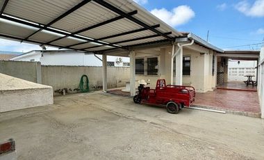 MILINA: ESQUINERA A 1 DE LA AVE PRINCIPAL