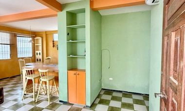 MILINA: ESQUINERA A 1 DE LA AVE PRINCIPAL