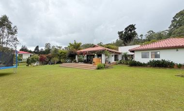 TE ALQUILO FINCA LAS BRISAS EN ANAPOIMA INFORMES AL3007879184 FINCA PRIVADA.