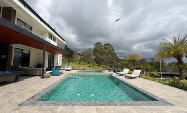 TE ALQUILO FINCA LAS BRISAS EN ANAPOIMA INFORMES AL3007879184 FINCA PRIVADA.