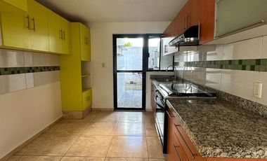 CASA EN RENTA EN SANTA FE JURIQUILLA QUERETARO