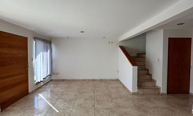 CASA EN RENTA EN SANTA FE JURIQUILLA QUERETARO
