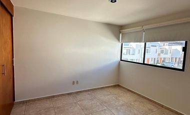 CASA EN RENTA EN SANTA FE JURIQUILLA QUERETARO