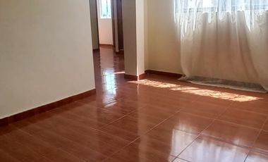 Casa de 3 pisos Mitad del Mundo Conjunto Edén del Magisterio