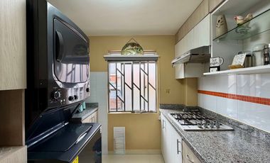 Extraordinaria casa en la Avenida Sur con 103 m2 y 3 alcobas. Av. de las Américas. Homecenter. Pereira - Colombia.