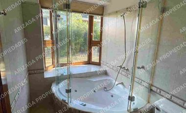 Rento casa estilo mediterráneo