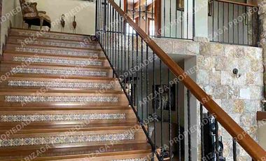 Rento casa estilo mediterráneo