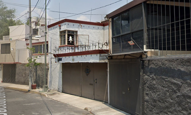 Casa En Remate Bancario- Periodista, Benito Juárez, Cdmx.