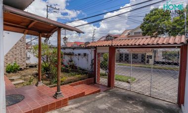 CASA RENTERA EN VENTA – CIUDADELA ABDÓN CALDERÓN - Cuenca