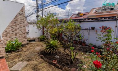 CASA RENTERA EN VENTA – CIUDADELA ABDÓN CALDERÓN - Cuenca