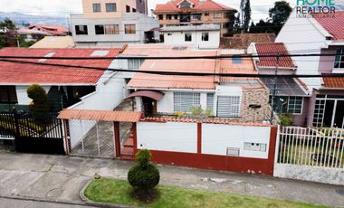 CASA RENTERA EN VENTA – CIUDADELA ABDÓN CALDERÓN - Cuenca