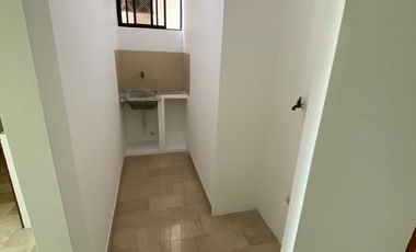 Departamento en Alquiler en la Garzota, 2 Habitaciones, 1 Baño, Norte de Guayaquil.