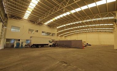BODEGA CON OFICINAS EN RENTA EN MORELIA, COL. ISAAC ARRIAGA