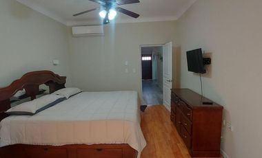 Casa en renta cerca del Centro y Malecon de La Paz, 2 recamaras amueblada