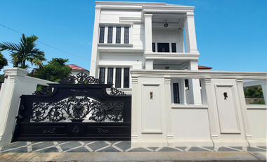Dijual Rumah Classic Mewah Posisi Hook di Mibo Kota Banda Aceh - Exclusive Hanya 1 Unit!