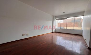DEPARTAMENTO EN  VENTA  SURCO - LAS GARDENIAS