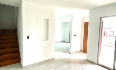 Se vende casa en Cuernavaca, Condominio, alberca, Ahuatepec
