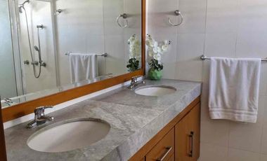 EXCELENTE CASA RENTA AMUEBLADA  AV NACIONES UNIDAS COTO MALLORCA ZAPOPAN JAL