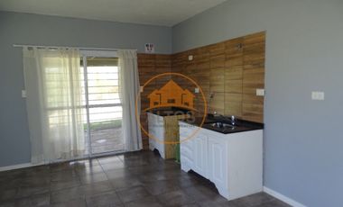 POTRERO DE GARAY- CASA UN DORMITIORIO CON POSIBILIDAD DE AMPLIAR-PILETA-ESCRITURA Y SERVICIOS-CORDOBA