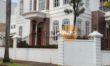 Disewakan Rumah Pantai Mutiara Pluit