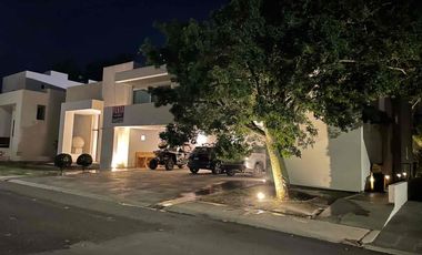 Casa en venta un zona residencial Club Campestre