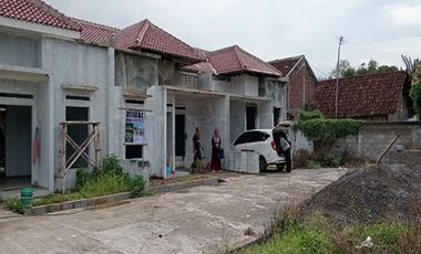 DIJUAL RUMAH MODERN PURI NIRWANA KALIWUNGU (NSB)