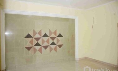 Disewakan Rumah 2 lantai di Kayu Manis Matraman Jakarta Pusat