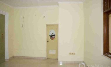 Disewakan Rumah 2 lantai di Kayu Manis Matraman Jakarta Pusat