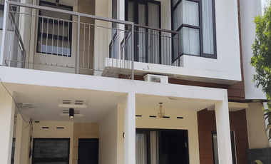 Rumah 2Lt 3 kamar tidur di arcamanik antapani dkt cikutra dan kiaracondong