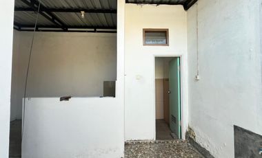 Rumah di kompleks Royal Mataram