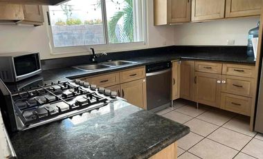 CASA EN RENTA PRIVANZAS TEZAL