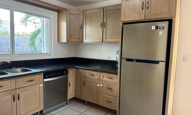 CASA EN RENTA PRIVANZAS TEZAL