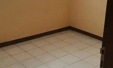 DIJUAL CEPAT RUMAH TERAWAT DI ARCAMANIK UTAMA BAGIAN DEPAN HARGA NEGO SAMPAI JADI !!