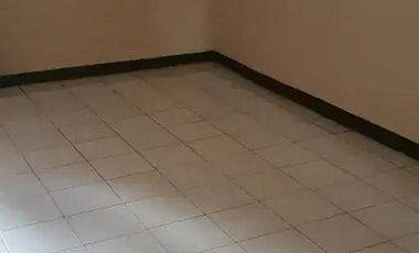 DIJUAL CEPAT RUMAH TERAWAT DI ARCAMANIK UTAMA BAGIAN DEPAN HARGA NEGO SAMPAI JADI !!