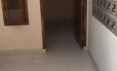 DIJUAL CEPAT RUMAH TERAWAT DI ARCAMANIK UTAMA BAGIAN DEPAN HARGA NEGO SAMPAI JADI !!