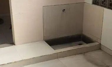 DIJUAL CEPAT RUMAH TERAWAT DI ARCAMANIK UTAMA BAGIAN DEPAN HARGA NEGO SAMPAI JADI !!