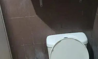 DIJUAL CEPAT RUMAH TERAWAT DI ARCAMANIK UTAMA BAGIAN DEPAN HARGA NEGO SAMPAI JADI !!