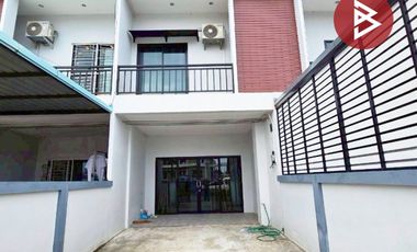 ขายทาวน์เฮ้าส์ 2 ชั้น เนื้อที่ 22.1 ตร.วา พลับพลา จันทบุรี