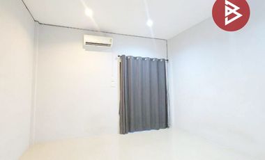 ขายทาวน์เฮ้าส์ 2 ชั้น เนื้อที่ 22.1 ตร.วา พลับพลา จันทบุรี