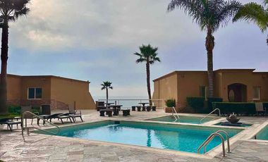 Condominio de lujo frente al mar con alberca y acceso a playa – Rosarito