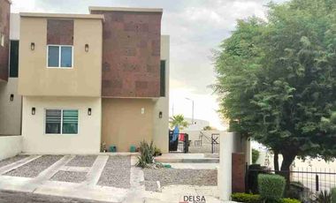 CASA RENTA AL NORTE CON ALBERCA, BELMONTE RESIDENCIAL