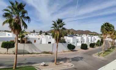 CASA RENTA AL NORTE CON ALBERCA, BELMONTE RESIDENCIAL