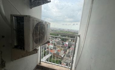 Apartemen The Springlake Summarecon Bekasi, Type 2BR Semifurnish, Siap Huni, Sudah SHM, Harga Nego Tipis