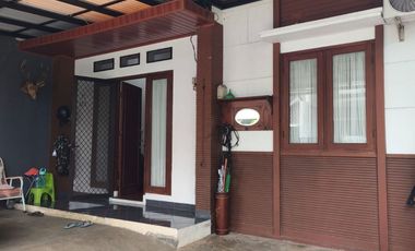 Dijual Cepat Rupah Siap Huni di Nusa Loka Bsd Strategis