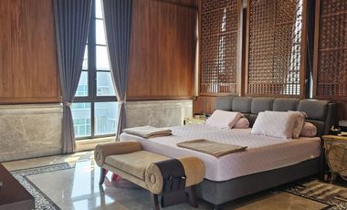 Dijual Rumah Pantai Mutiara Furnished mewah view laut with pool Uk609m2 at Jakut