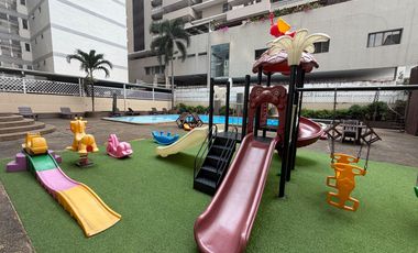 A beautiful cozy  large 3 Bedrooms  + 3 bathrooms for sale & Rent in Sukhumvit soi 24 only 600 meters walk from BTS Phromphong