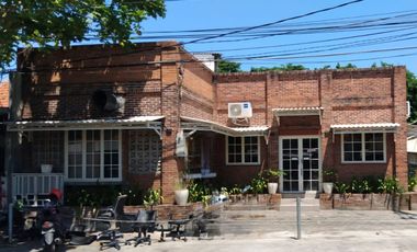 Dijual/Disewakan Rumah Jl. Raya Patmosusastro