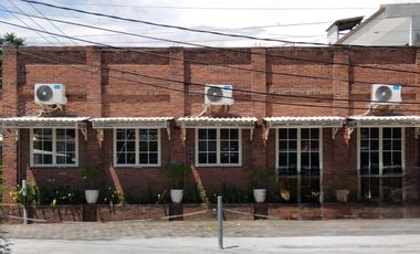 Dijual/Disewakan Rumah Jl. Raya Patmosusastro