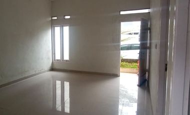 Take Over Rumah dkt Tol Sawangan Antasari Depok di Diamond Lake Side